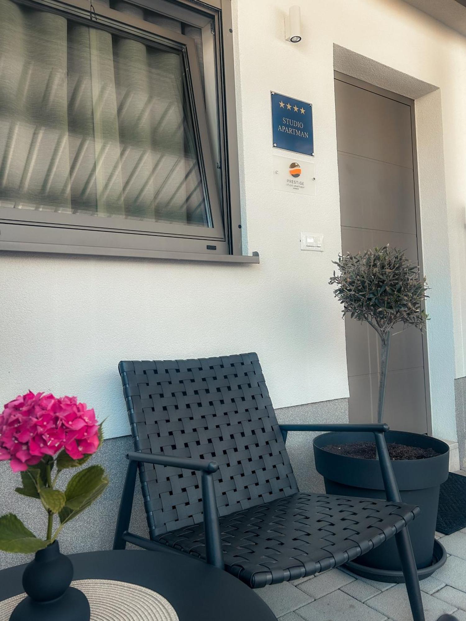Prestige Apartament *